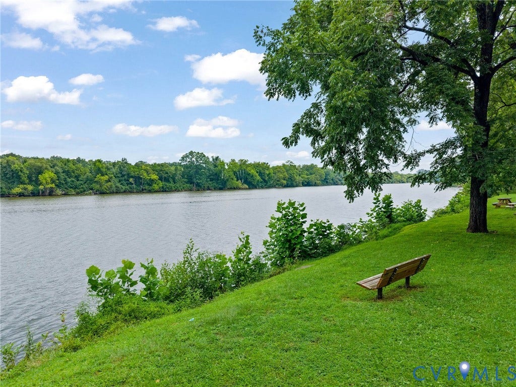 4162 Traylor Drive, North Chesterfield, VA 23235 4162 Traylor Drive, North Chesterfield, VA 23235