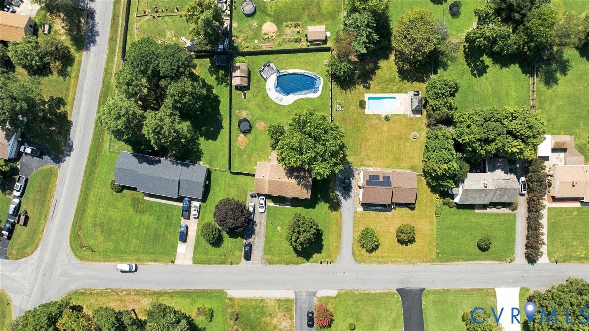 8148 Indian Springs Road, North Chesterfield, VA 23237 8148 Indian Springs Road, North Chesterfield, VA 23237