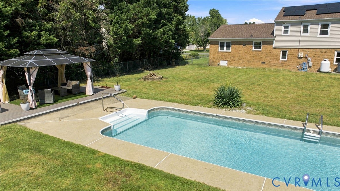 8148 Indian Springs Road, North Chesterfield, VA 23237 8148 Indian Springs Road, North Chesterfield, VA 23237