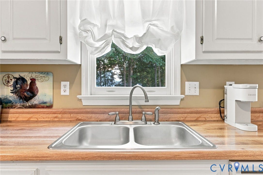 3819 Glen Oaks Court, Chester, VA 23831 3819 Glen Oaks Court, Chester, VA 23831