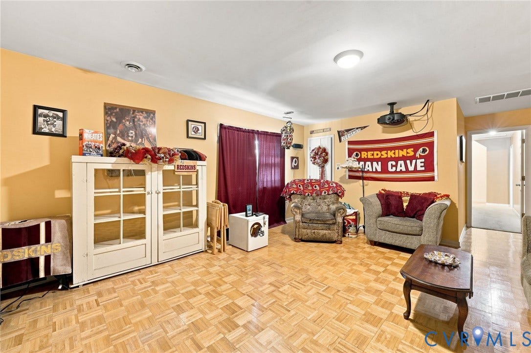3819 Glen Oaks Court, Chester, VA 23831 3819 Glen Oaks Court, Chester, VA 23831