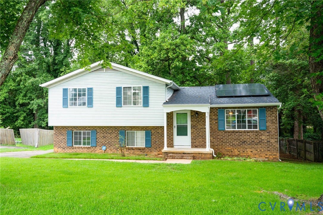 1018 Arch Hill Drive, North Chesterfield, VA 23236 1018 Arch Hill Drive, North Chesterfield, VA 23236
