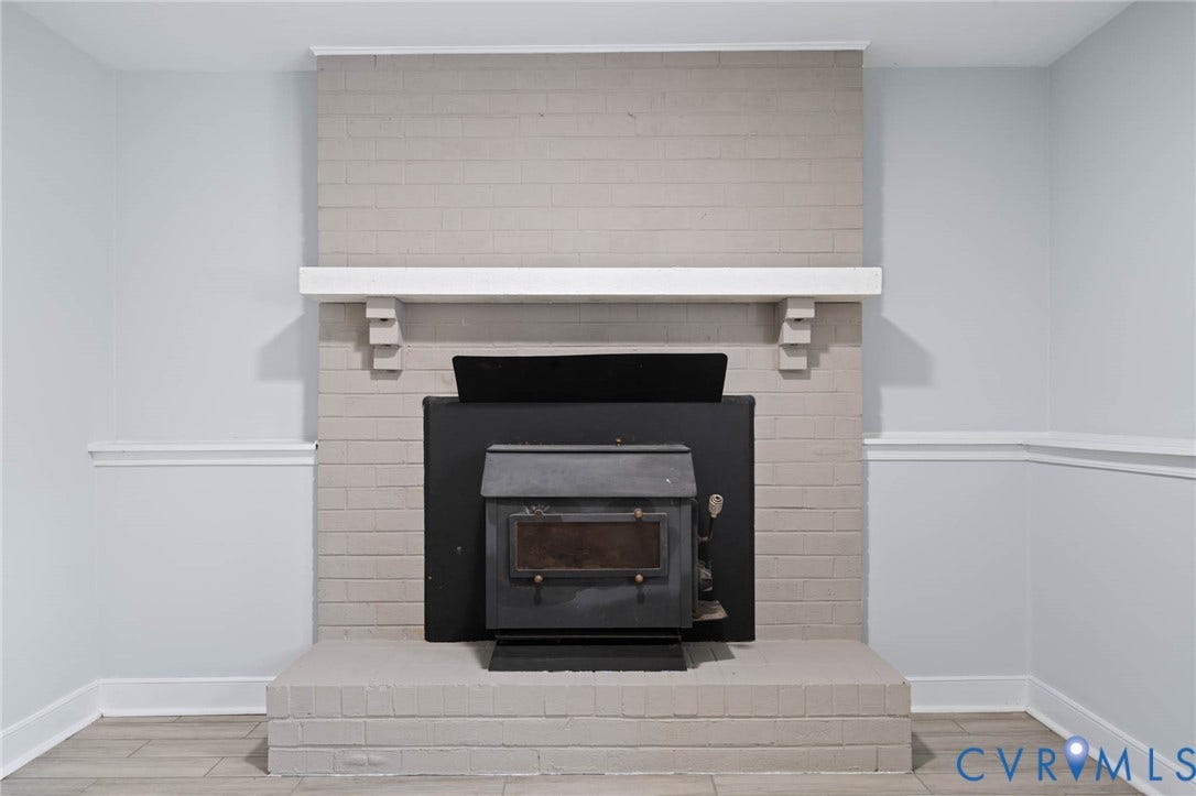 1018 Arch Hill Drive, North Chesterfield, VA 23236 Great Room fireplace.
