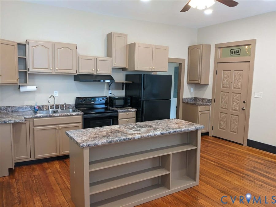 Property photo for 519-521 Grove Avenue, #521 B, Petersburg, VA