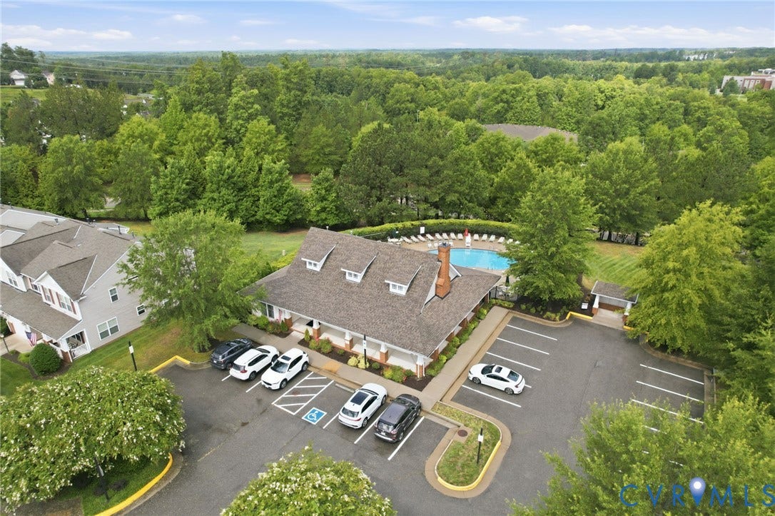 704 Abbey Village Circle, Midlothian, VA 23114 704 Abbey Village Circle, Midlothian, VA 23114