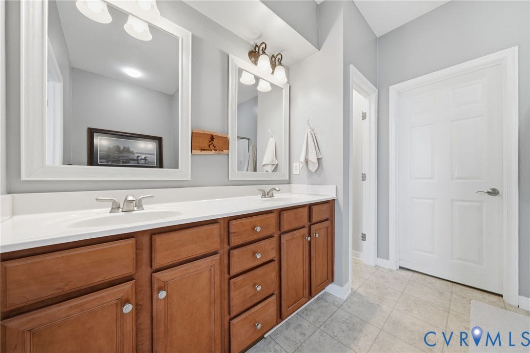 704 Abbey Village Circle, Midlothian, VA 23114 704 Abbey Village Circle, Midlothian, VA 23114