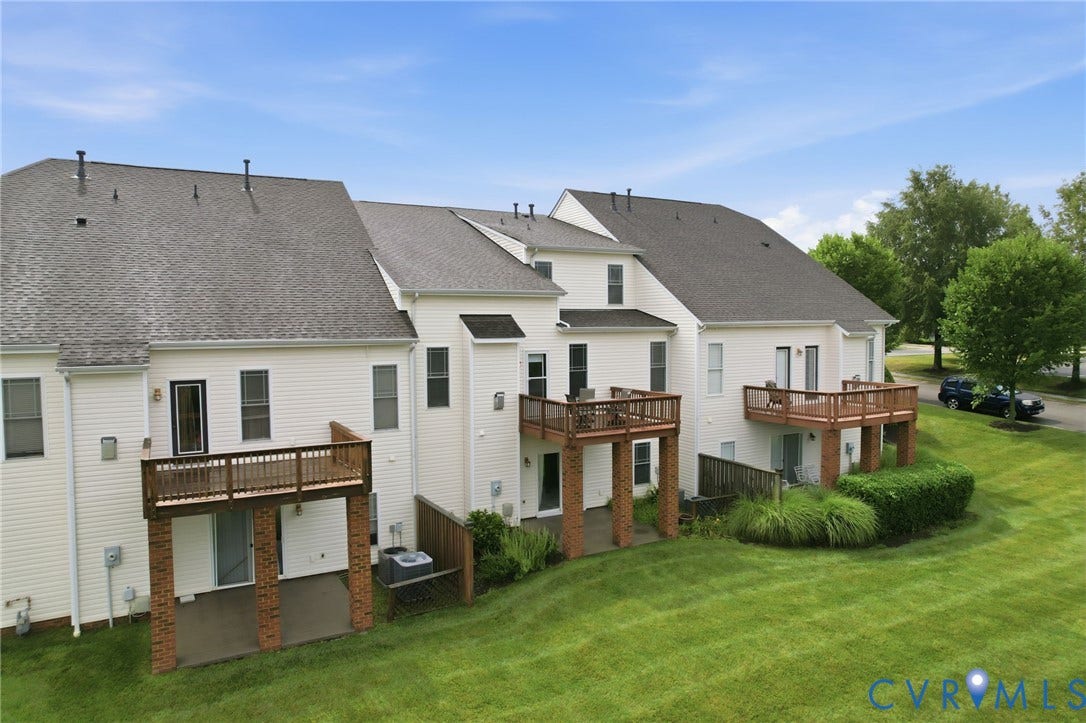 704 Abbey Village Circle, Midlothian, VA 23114 704 Abbey Village Circle, Midlothian, VA 23114