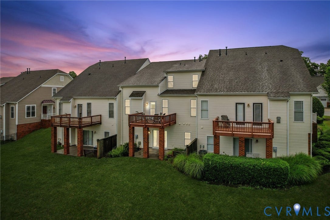 704 Abbey Village Circle, Midlothian, VA 23114 704 Abbey Village Circle, Midlothian, VA 23114