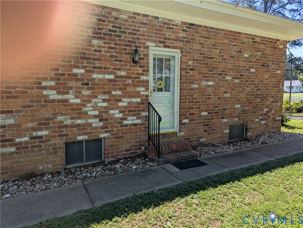 10409 Old Courtney Road, Glen Allen, VA 23060 10409 Old Courtney Road, Glen Allen, VA 23060