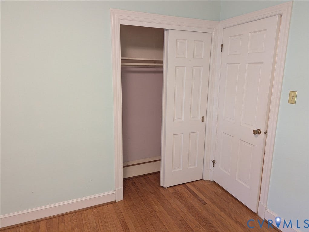 10409 Old Courtney Road, Glen Allen, VA 23060 10409 Old Courtney Road, Glen Allen, VA 23060