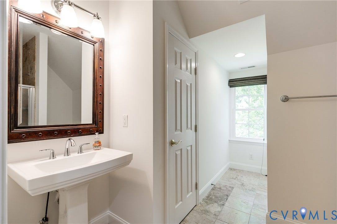 203 W Hillcrest Avenue, South Of Cary, Richmond, VA 23226 Bathroom #4
