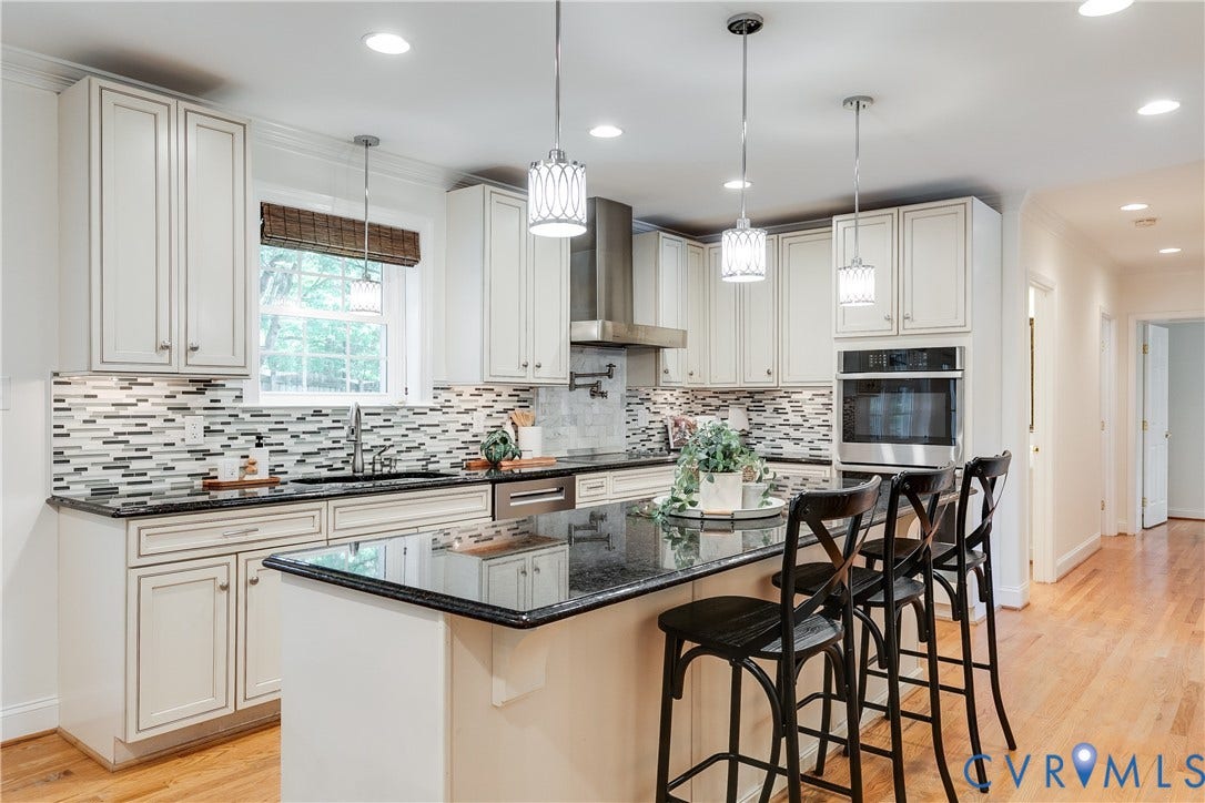 203 W Hillcrest Avenue, South Of Cary, Richmond, VA 23226 Large island