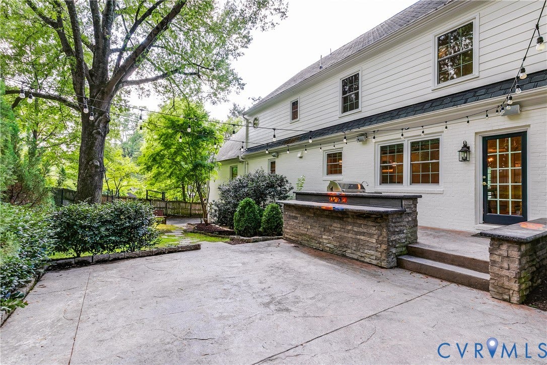203 W Hillcrest Avenue, South Of Cary, Richmond, VA 23226 Large patio off of living space