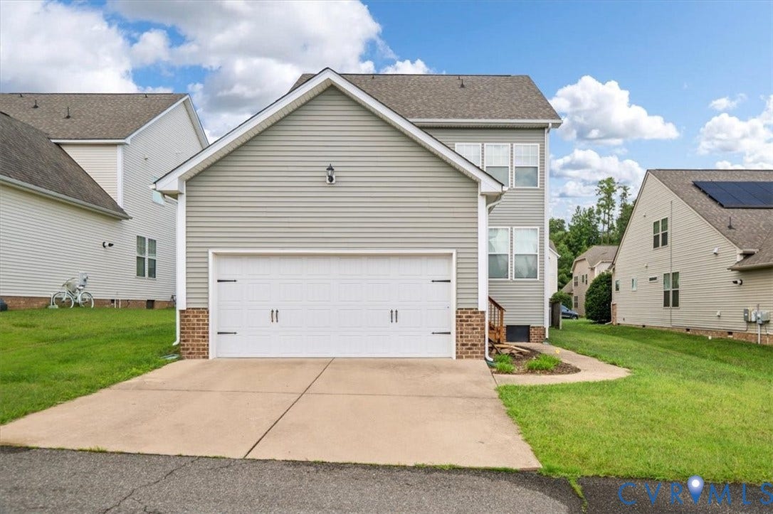 407 Diamond Creek Drive, Midlothian, VA 23113 407 Diamond Creek Drive, Midlothian, VA 23113