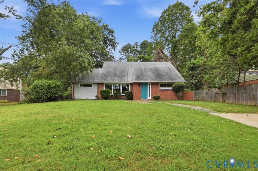 Property photo for 9226 Holbrook Drive, Henrico, VA