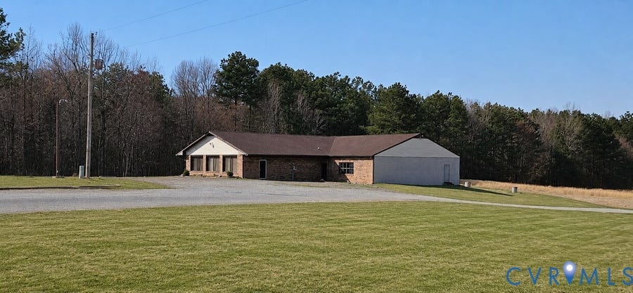 Property photo for 302 W Colonial Trail Highway, Blackstone, VA