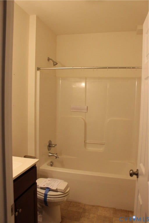 Bathroom with a white tub and shower combination featuring chrome fixtures and a shower curtain rod