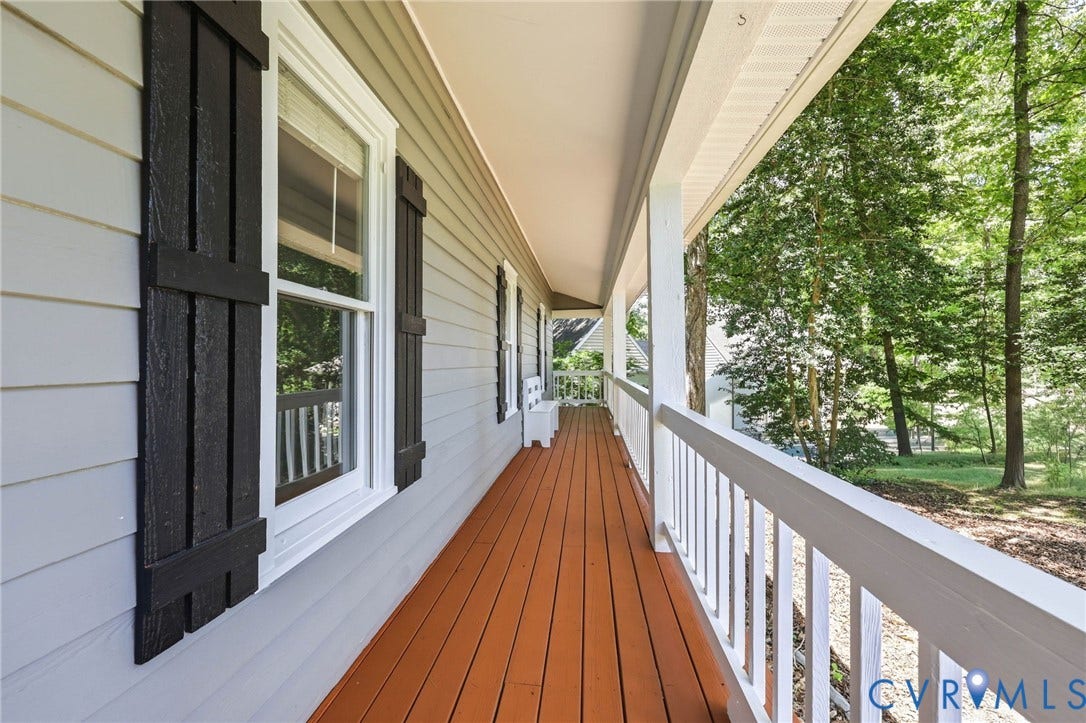 2809 Anglewood Drive, Chester, VA 23831 2809 Anglewood Drive, Chester, VA 23831