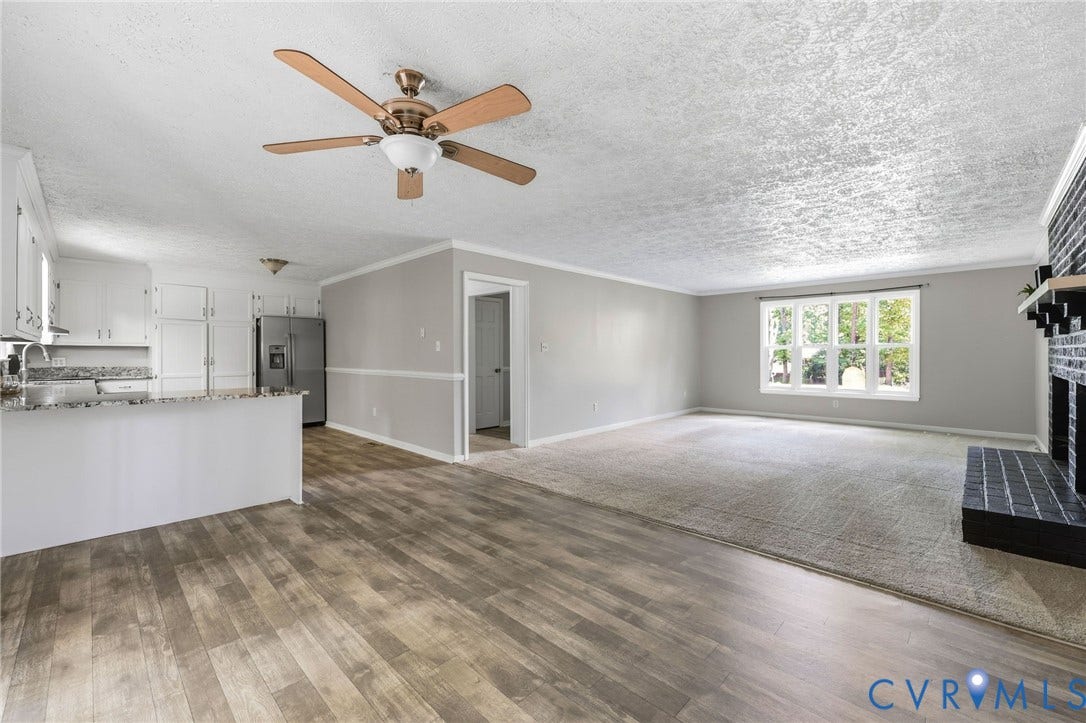 2809 Anglewood Drive, Chester, VA 23831 2809 Anglewood Drive, Chester, VA 23831