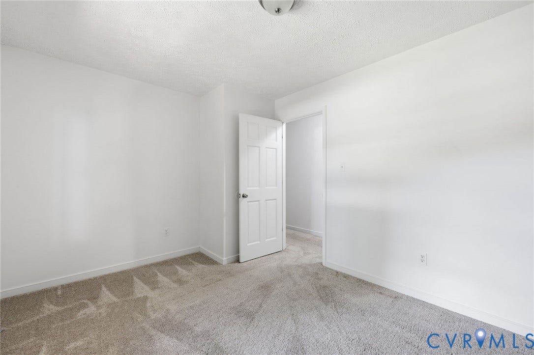 2809 Anglewood Drive, Chester, VA 23831 2809 Anglewood Drive, Chester, VA 23831