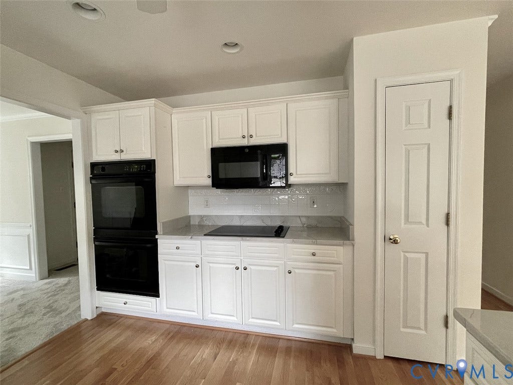 8018 Hillcreek Drive, Bayhill Pointe, Midlothian, VA 23112 8018 Hillcreek Drive, Bayhill Pointe, Midlothian, VA 23112