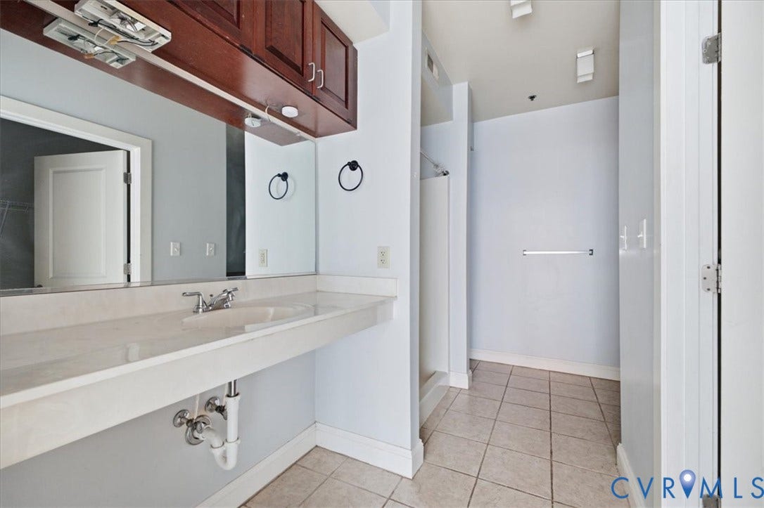 1333 W Broad Street, #U204, Richmond, VA 23220 1333 W Broad Street, #U204, Richmond, VA 23220