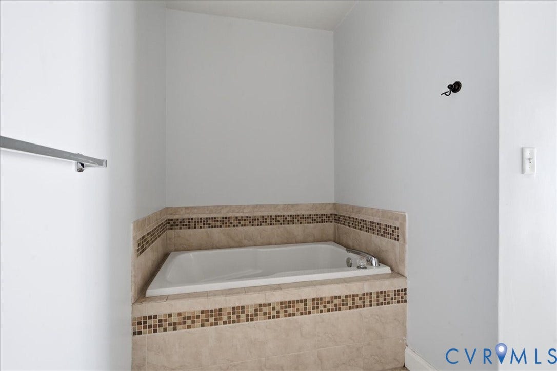 1333 W Broad Street, #U204, Richmond, VA 23220 1333 W Broad Street, #U204, Richmond, VA 23220