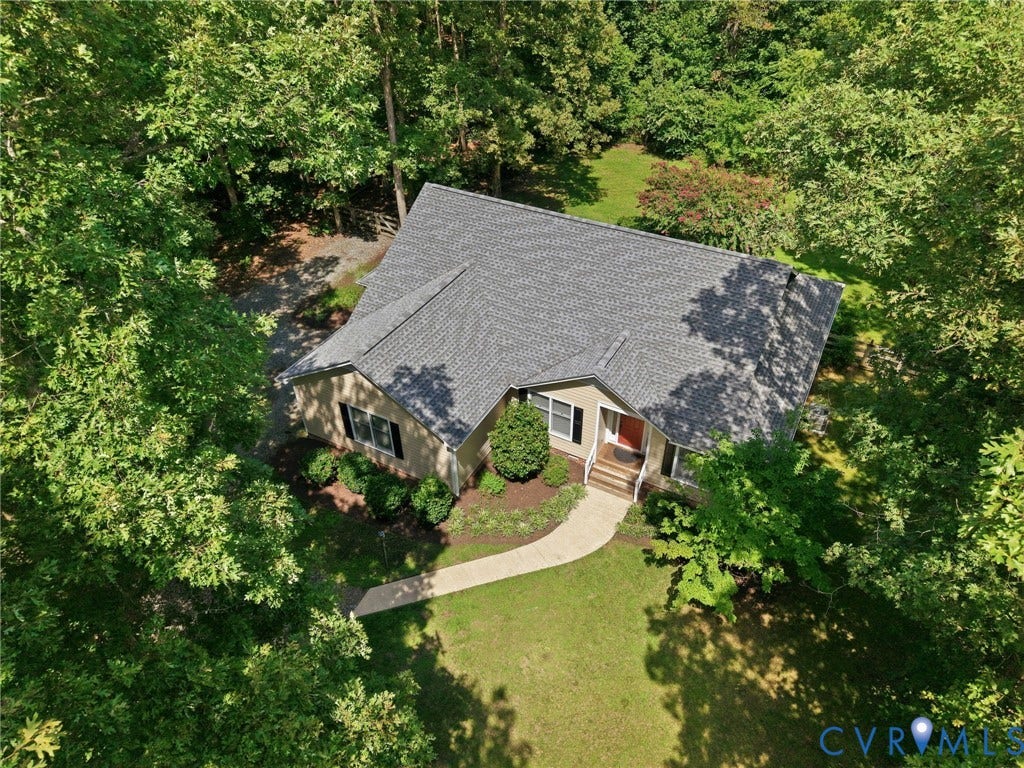 3296 Sherwood Ridge Way, Powhatan, VA 23139 WELCOME HOME!!!