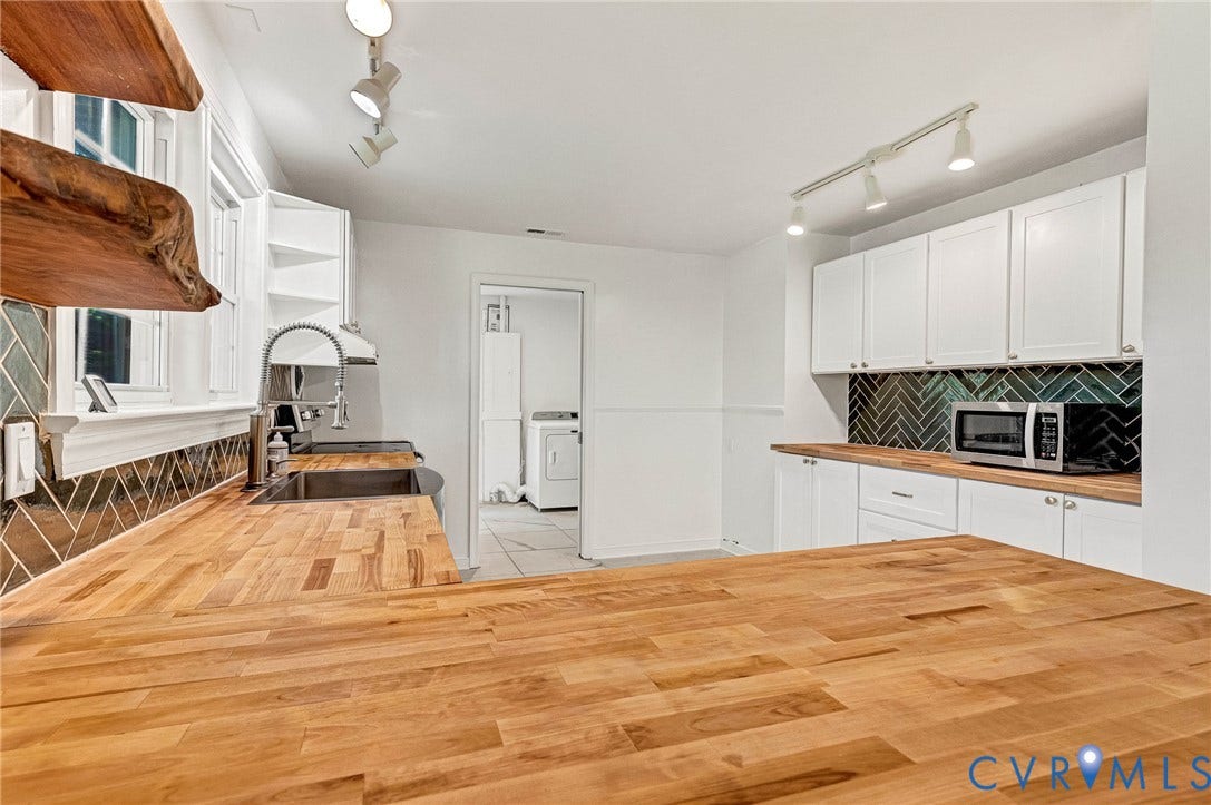 8810 Avalon Drive, Sharon Hills, Henrico, VA 23229