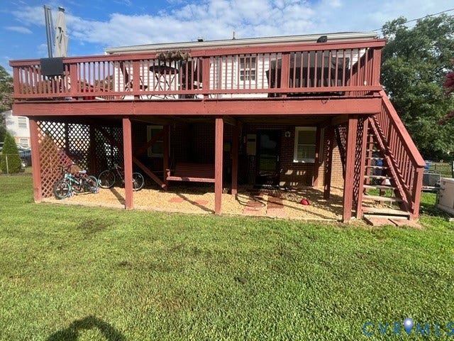 11925 Wedge Drive, Chester, VA 23831 Two-story deck with red-stained wood construction