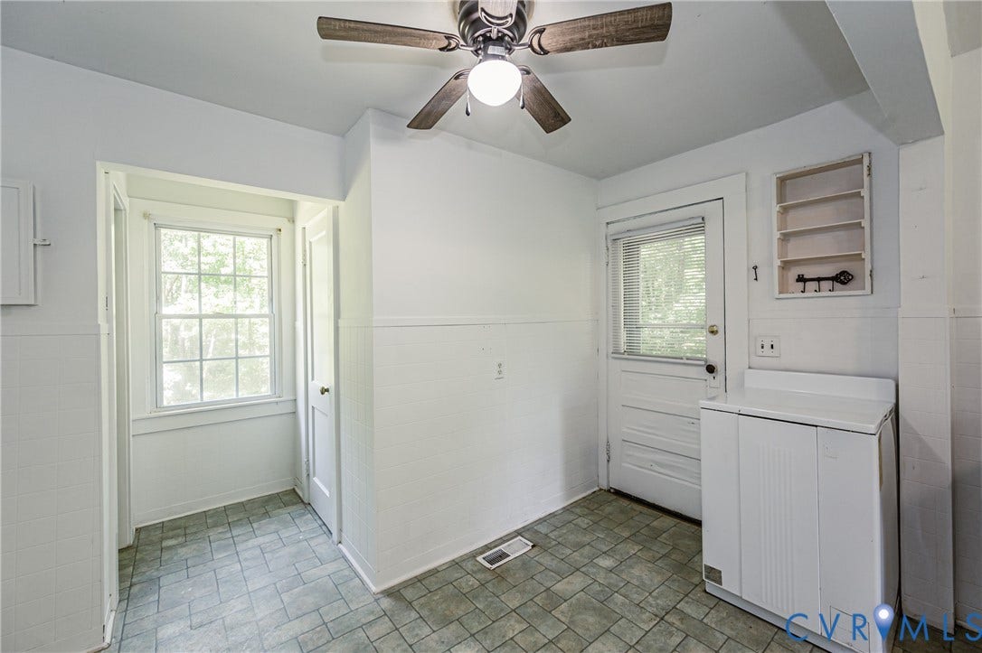 1845 Powhatan Trail, King William, VA 23086