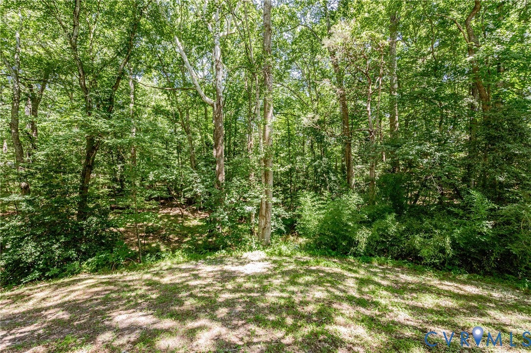 1845 Powhatan Trail, King William, VA 23086