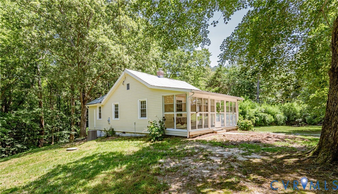 1845 Powhatan Trail, King William, VA 23086