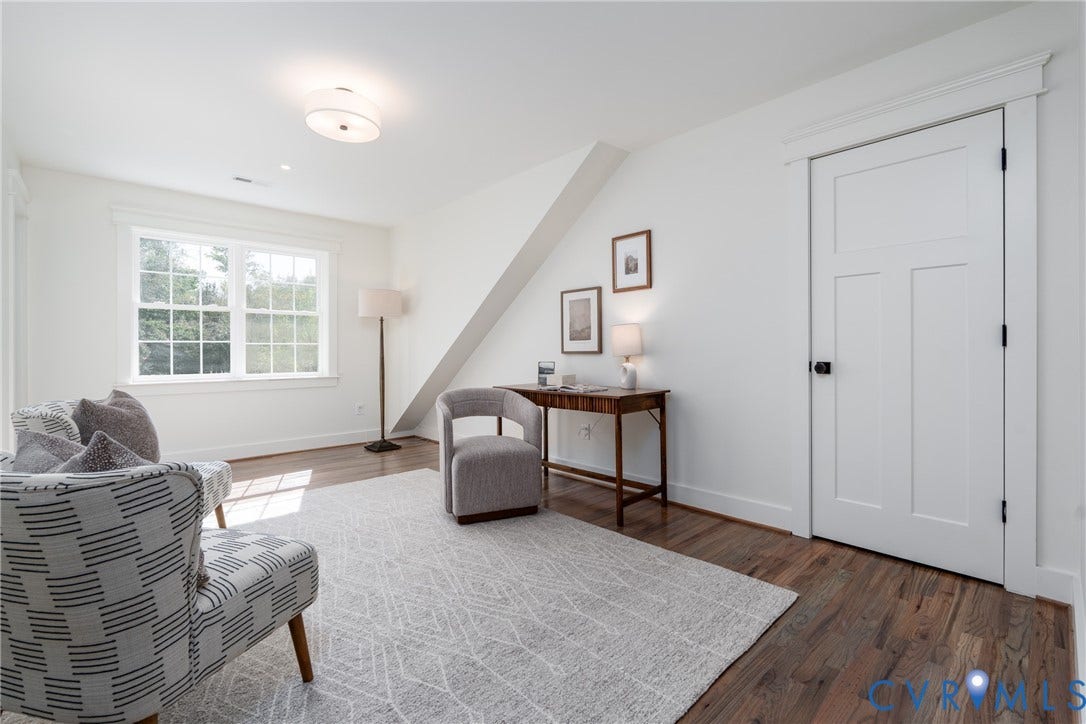 201 Banbury Road, Windsor Farms, Richmond, VA 23221 3rd Upstairs Bedroom with Bath