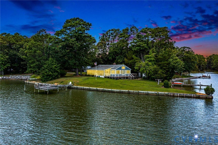Property photo for 105 Washington Circle, Kinsale, VA