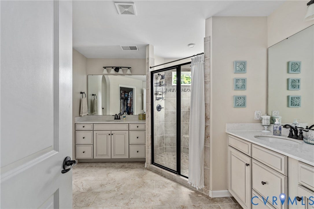 11612 Rolling Leaf Lane, Emerson Mill, Glen Allen, VA 23059 Roman shower and separate vanities