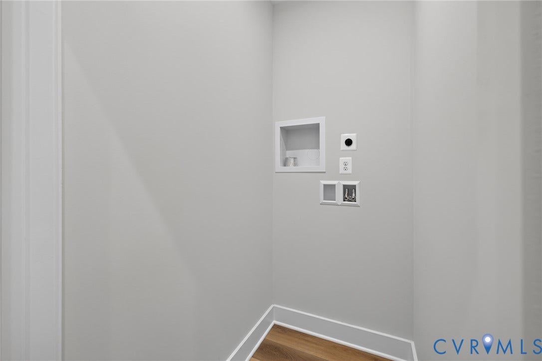 1509 Moore Street, #B, Richmond, VA 23220 Wood-finish flooring