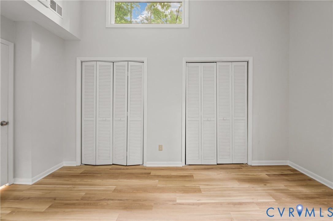 2903 Fox Chase Drive, Huntsbridge, Midlothian, VA 23112 Bright interior space with wood-finish flooring