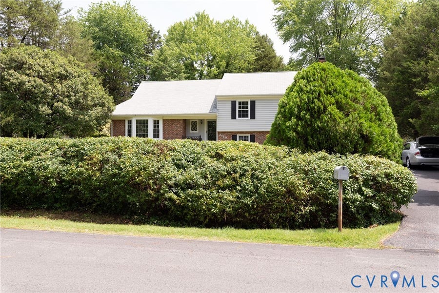 Property photo for 2519 Woodmont Drive, Chesterfield, VA