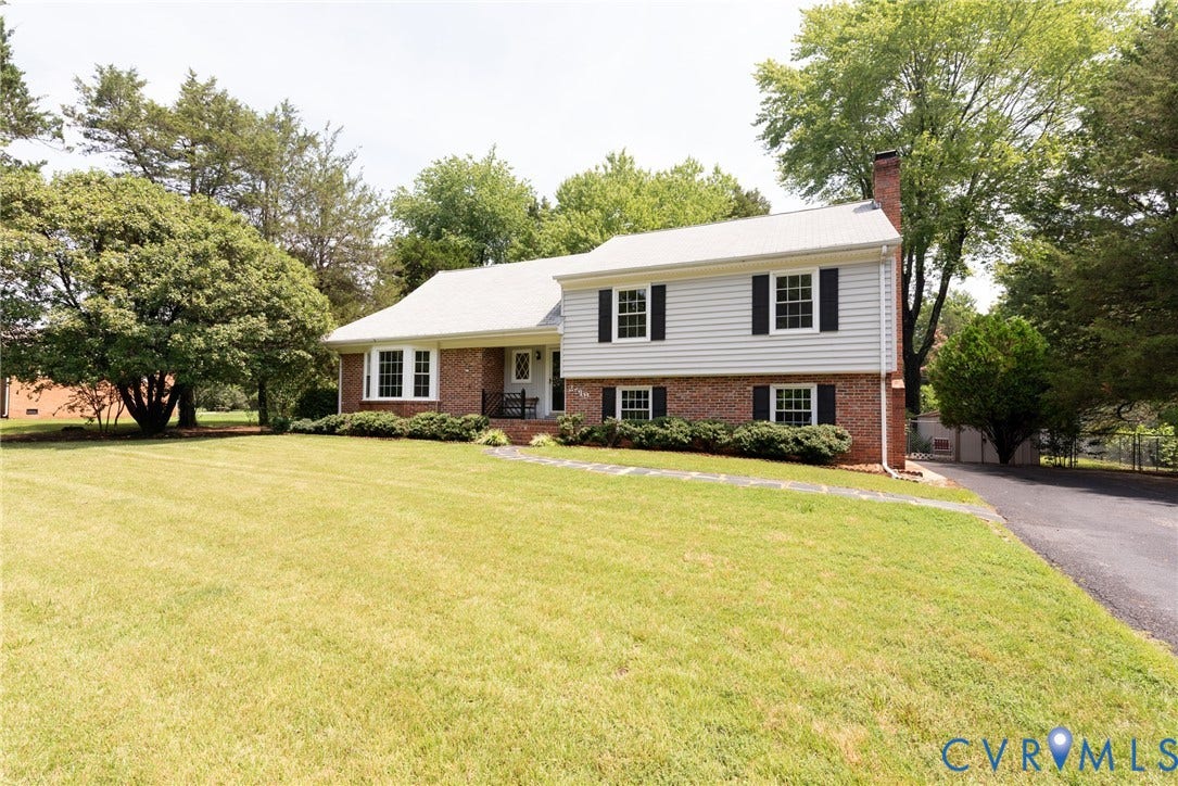 2519 Woodmont Drive, Woodmont, Chesterfield, VA 23235 Split-level residence featuring brick and siding exterior, a bay window, and a front porch