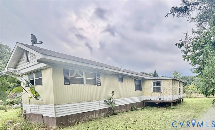 Property photo for 727 Frenchs Store Road, Cumberland, VA