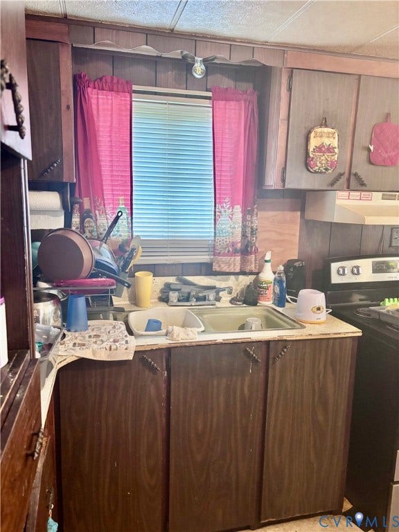 727 Frenchs Store Road, French's Store, Cumberland, VA 23040 Kitchen drain and plumbing not working