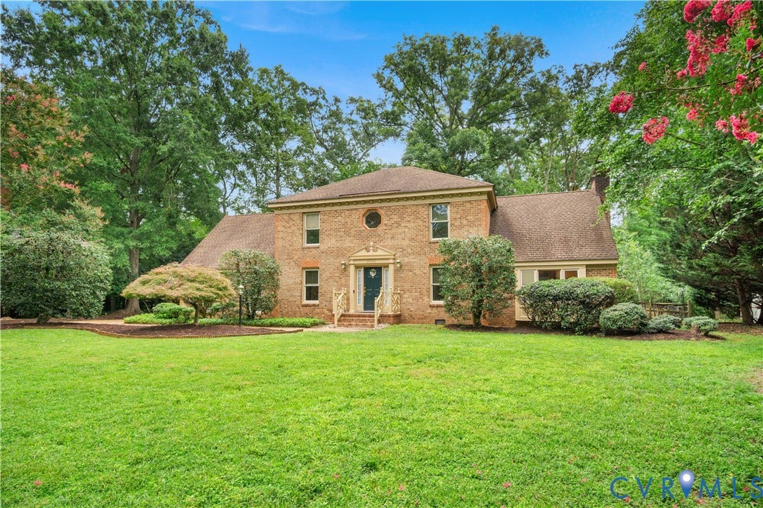 3005 Heritage Landing Road, Heritage Landing, Williamsburg, VA 23185 Sophisticated, and Timeless all brick colonial!