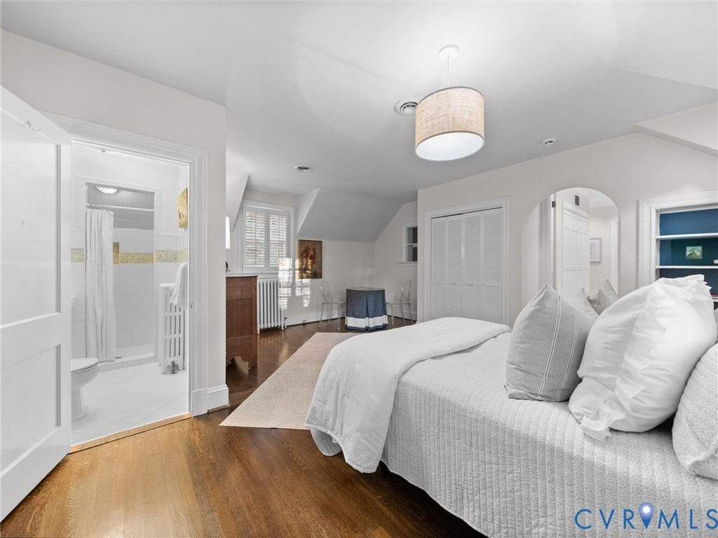 1 Greenway Lane, Hampton Gardens, Richmond, VA 23226 with built-in bookshelves and hardwood floors