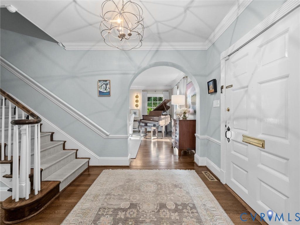 1 Greenway Lane, Hampton Gardens, Richmond, VA 23226 with milled wood trim mouldings and hardwood floors