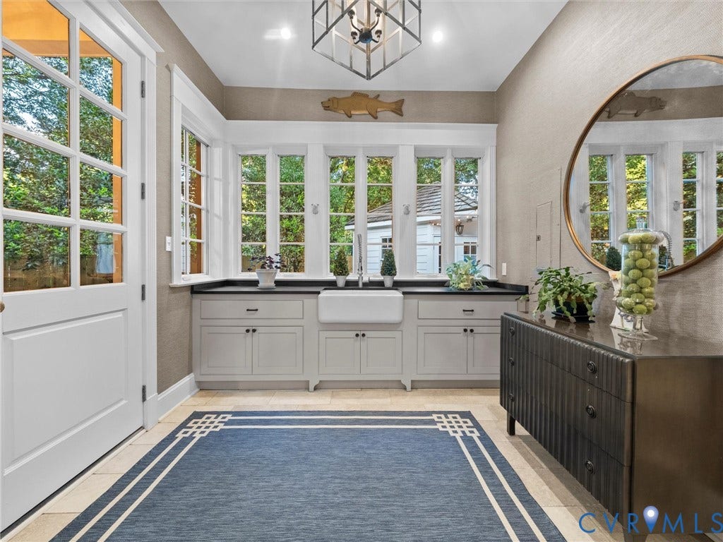 1 Greenway Lane, Hampton Gardens, Richmond, VA 23226 or garden room with heated floors