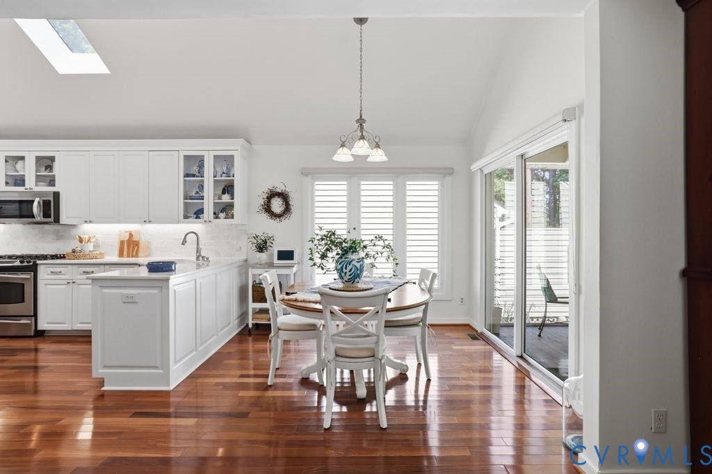 14401 Shelter Cove Road, Midlothian, VA 23112 14401 Shelter Cove Road, Midlothian, VA 23112