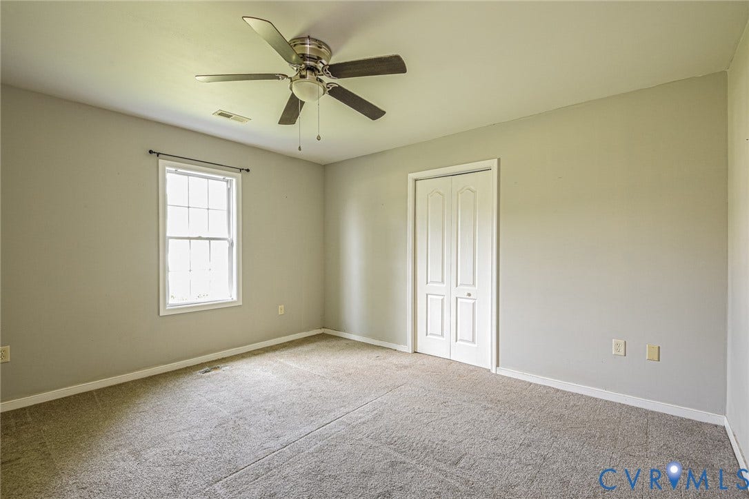 825 Nottoway Avenue, Blackstone, VA 23824