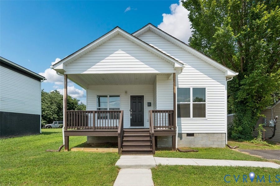 Property photo for 605 Taylor Street, Petersburg, VA