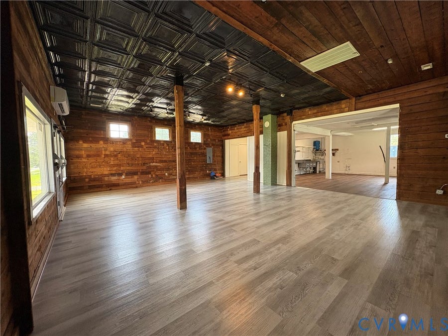 Property photo for 2030 Broad Street Road, Maidens, VA
